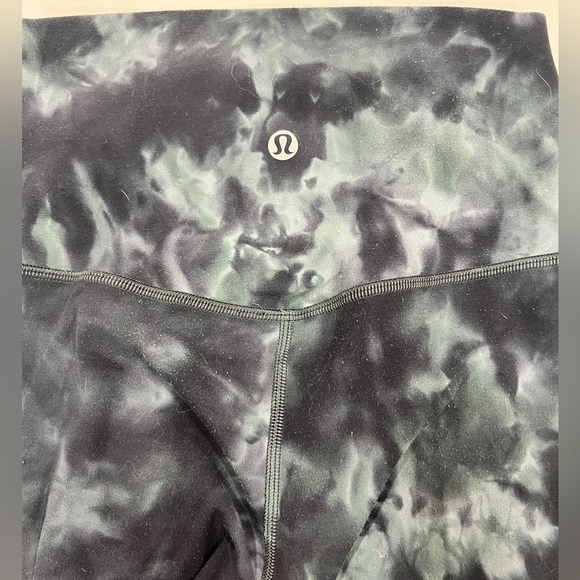 Lululemon’s Align Pant 25” Diamond Fye Limited - Picture 3 of 5